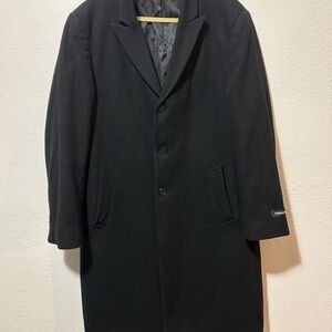Claiborne Men's Pea Coat Black Wool thigh Length Size 48 Three Button Classic